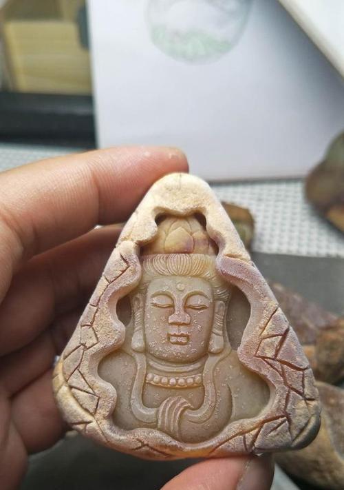 如何在大掌柜吉祥当铺赌石中获得胜利？（技巧分享，让您成为赌石高手）