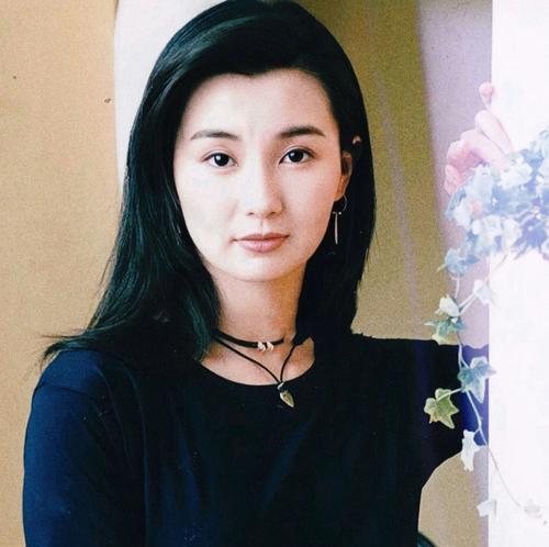 全民超神阿玉出装攻略（游戏攻略详解，助你成为超神玩家！）