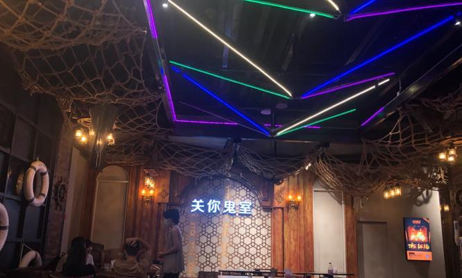 鬼地铁逃脱攻略（探索恐怖魅影，勇往直前闯出重围！）