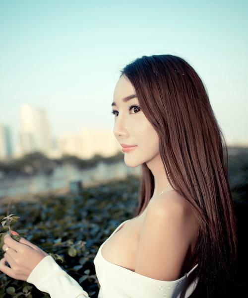 掌门大哥卡莎出装攻略-化身无情的神射手（击破敌阵，尽显卡莎之威）