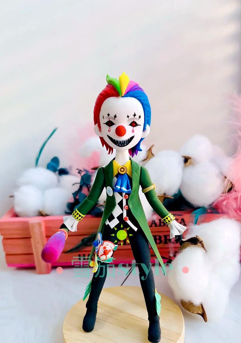小丑恐怖出装顺序攻略（恐怖化妆技巧揭秘，打造逼真小丑妆容）